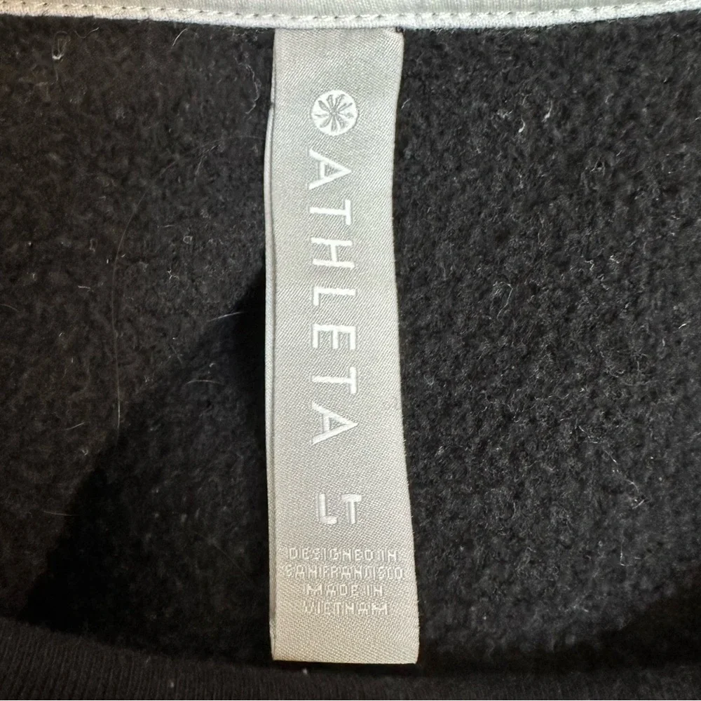 Athleta 24/7 Striped Crew Sweatshirt in Black and White Size Large Tall